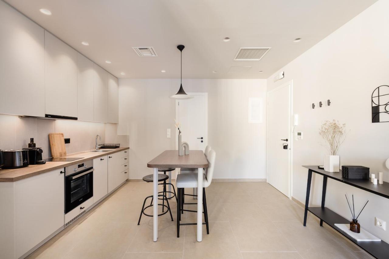 Luxury Apartments In Plaka By Upstreet アテネ エクステリア 写真