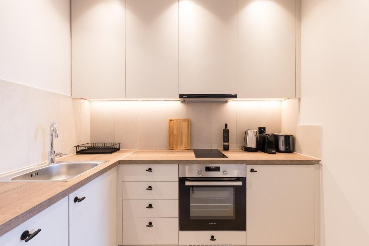 Luxury Apartments In Plaka By Upstreet アテネ エクステリア 写真