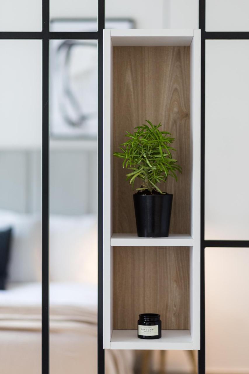 Luxury Apartments In Plaka By Upstreet アテネ エクステリア 写真